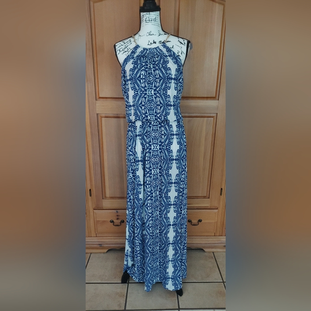 Blue/White Design Dress